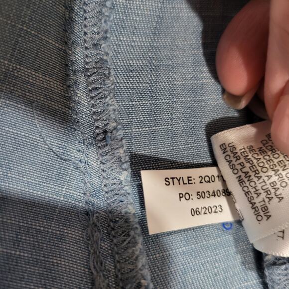 Vineyard Vines Size Medium Chambray Godet Swing Skater Dress #763 - Picture 12 of 12